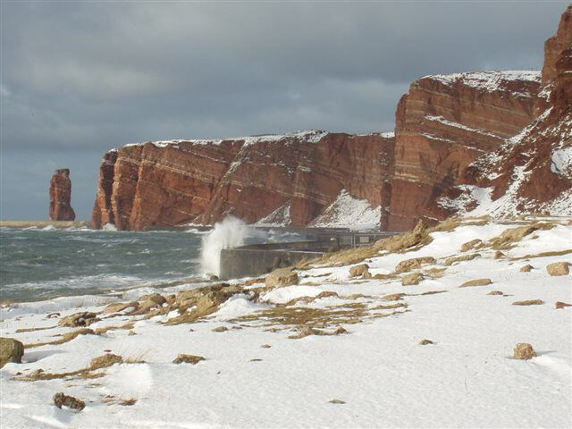 Helgoland im Schnee/Westseite und Lange Anna