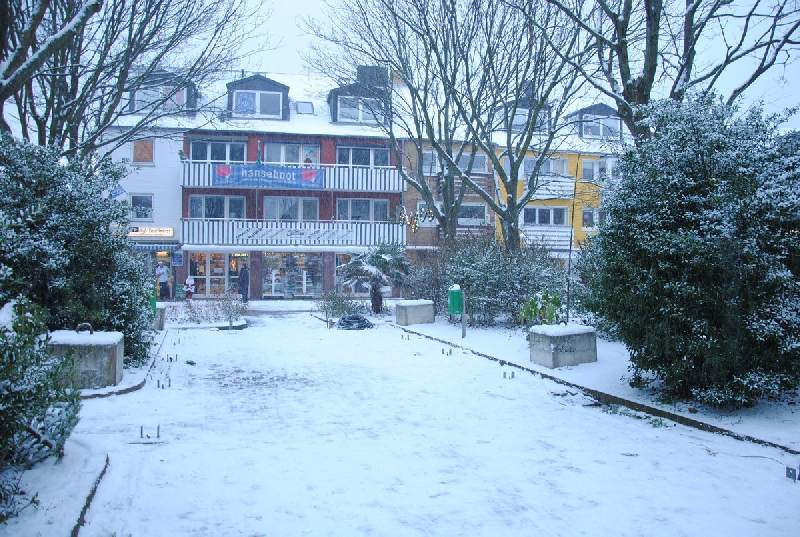 Der mit Schnee bedeckte Helgoländer Siemensplatz.