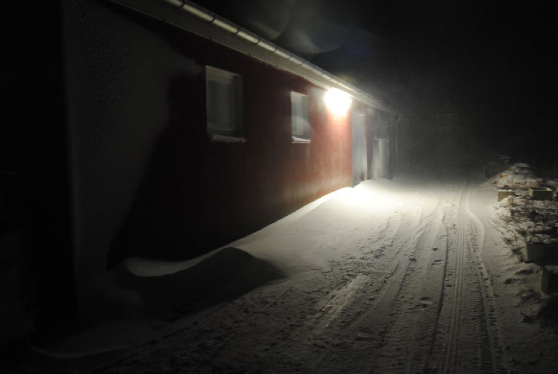 Schneeverwehungen auf Helgoland mit gut 60 cm Höhe.