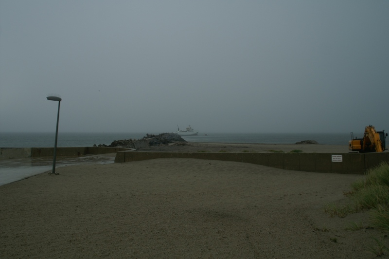 Die Funny Girlliegt auf Grund am Nordstrand der Helgoländer Düne.