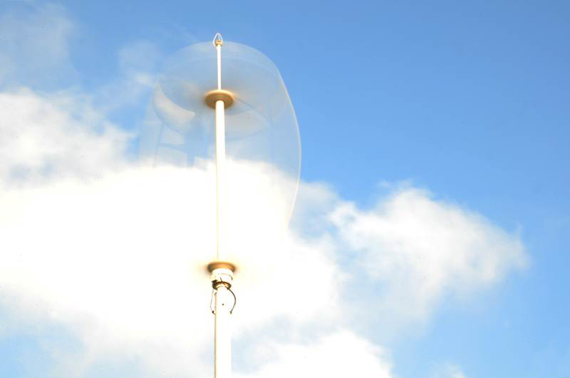 Der Darrieus-Rotor am Wilhelm-Mielck-Haus im Nordostgelände Helgolands