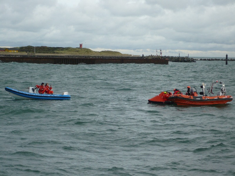 Seenotübung vor Helgoland.