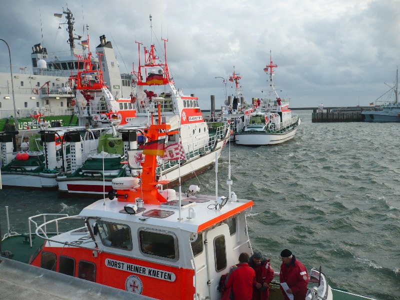 Seenotübung vor Helgoland.