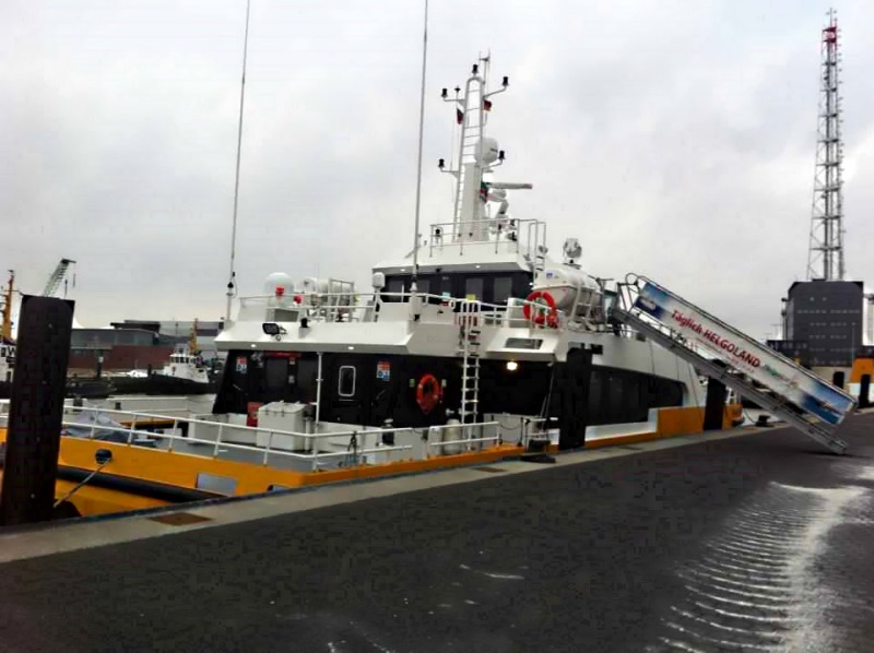 Der Windcat 101 in Cuxhaven an der Alten Liebe.
