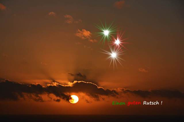Sonnenuntergang am 31.12.2014 von Helgoland aus fotografiert.