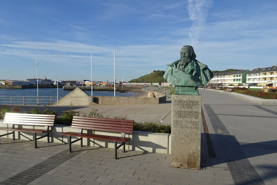 Das Hoffmann von Fallersleben-Denkmal auf Helgoland.