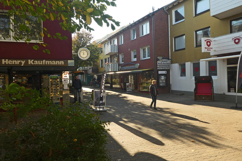 Ladengeschäft von Juwelier Kaufmann in der Siemensterrasse neben Wellensteyn.