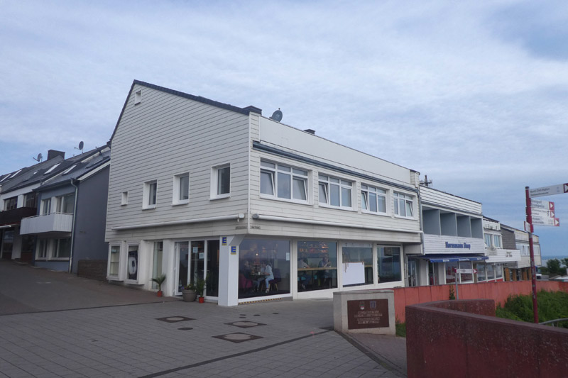 Die EDEKA-Filiale am Millstätter Weg im Oberland.