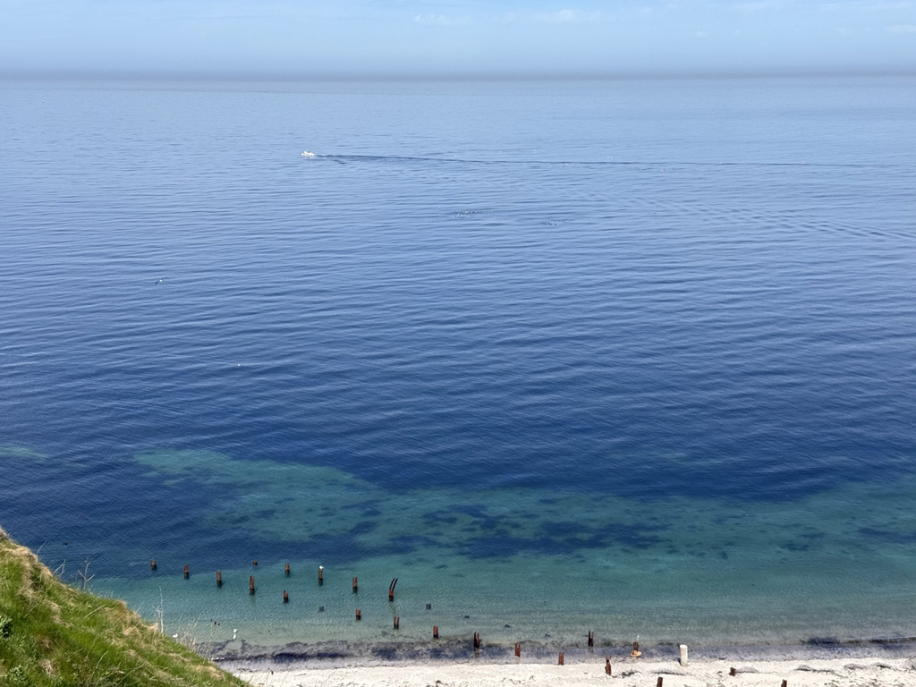 Kristallklare Nordsee um Helgoland herum.