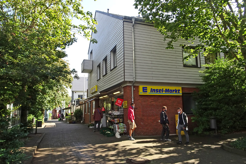 Der Edeka Insel-Markt auf Helgoland.