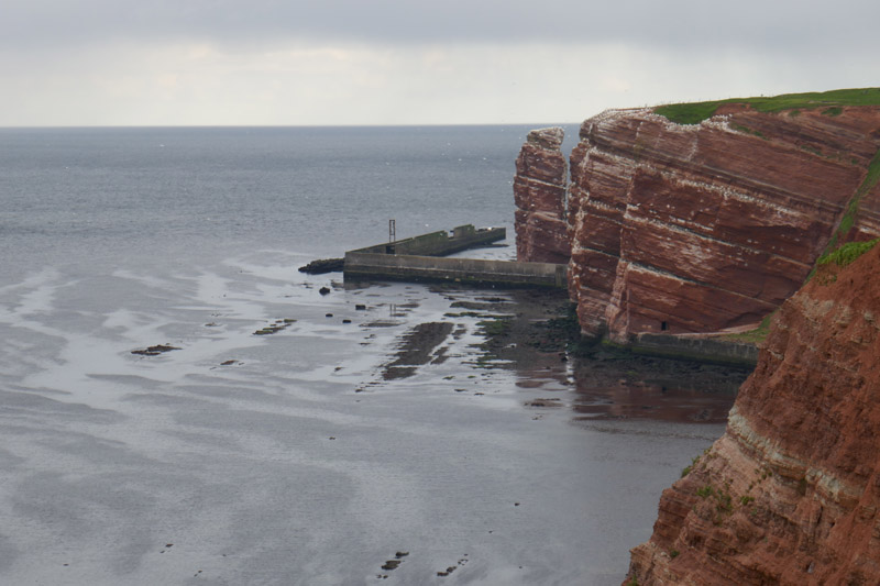 DIe Lange Anna und die Nordmole auf Helgoland.