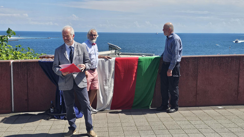 Einweihung der Erinnerungstafel 200 Jahre Seebad Helgoland.