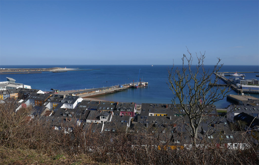 Abriss der Treppe 3 der Landungsbr&uuml;cke Helgoland vom Oberland aus gesehen.