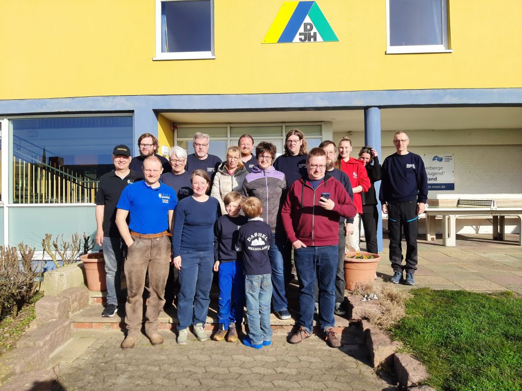 Bilder vom Treffen von Funkamatueren aus Hessen auf Helgoland.